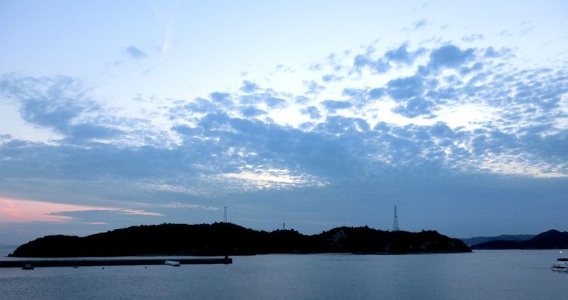 直島町の朝焼け