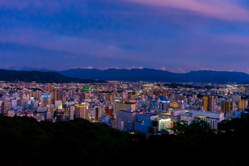 松山市の夜景