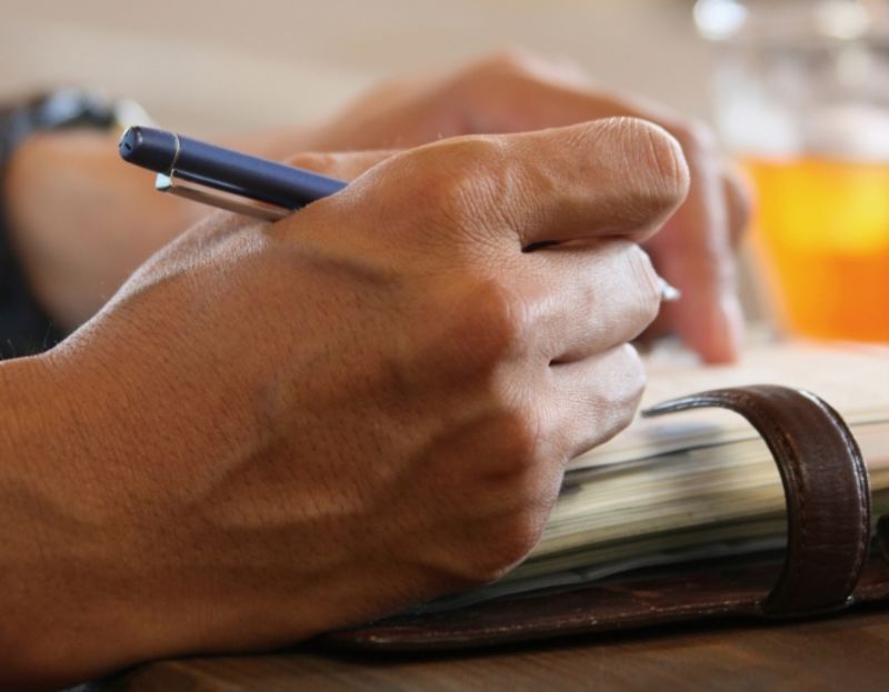 情報収集、聞き込み調査