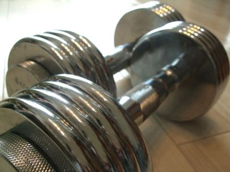 強い男になるためには筋トレをする