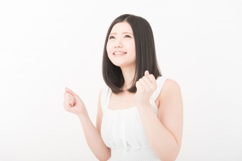 弱みを見せてるのだが前向きな女性