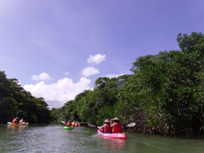 カヤックで水遊び